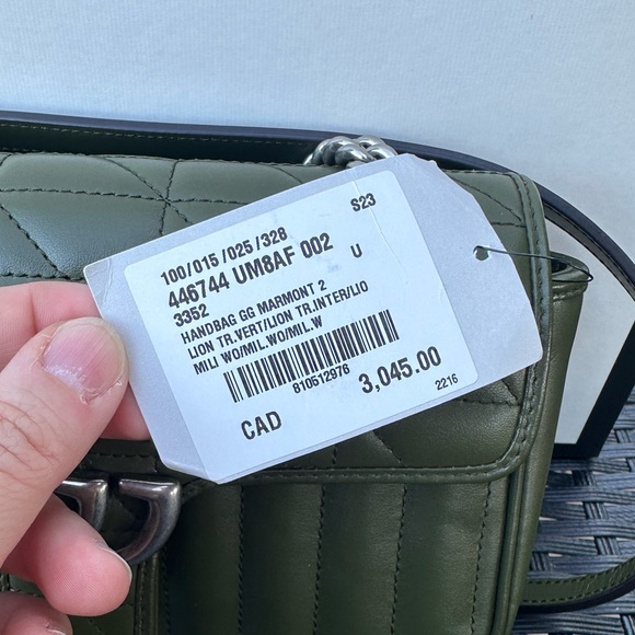 ✨HOST PICK✨ GUCCI MINI GG MARMONT 2 BAG - Picture 4 of 10